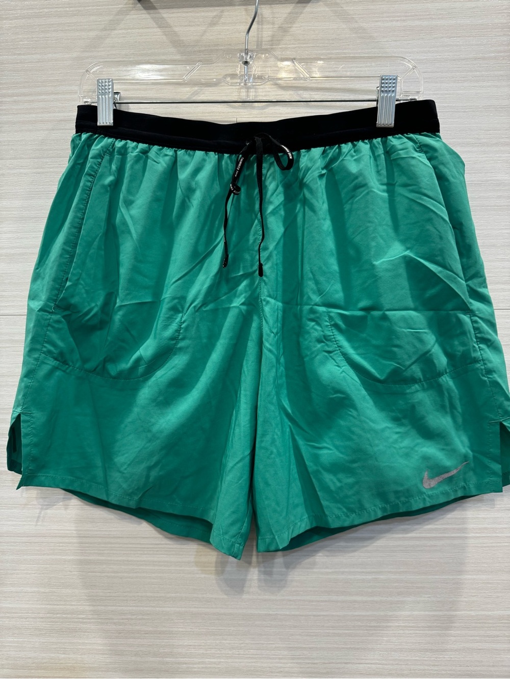 Nike Flex Stride 7” Running Shorts Dri Fit Green Men’s Large